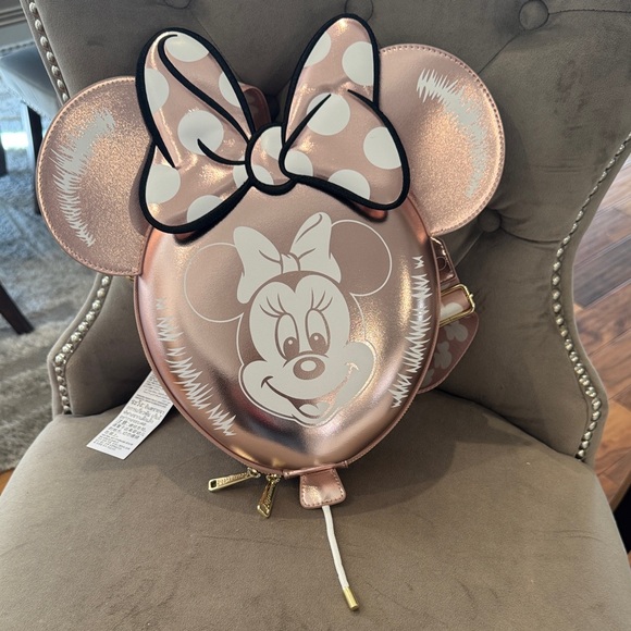 Loungefly Handbags - Loungefly Minnie Mouse Rose Gold Balloon Crossbody Bag